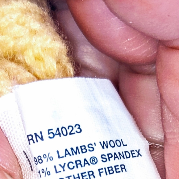 Gap BUNDLE AND SAVE I ALSO ACCEPT - Picture 3 of 5